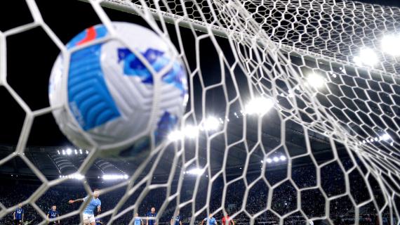 La Serie A chiude ai calciatori da Ucraina e Russia. E Casini avvisa: "Indice liquidità, no penalizzazioni"