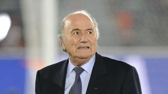 La FIFA prolunga la sospensione di Blatter e Valcke: dovranno scontare altri 6 anni e otto mesi 