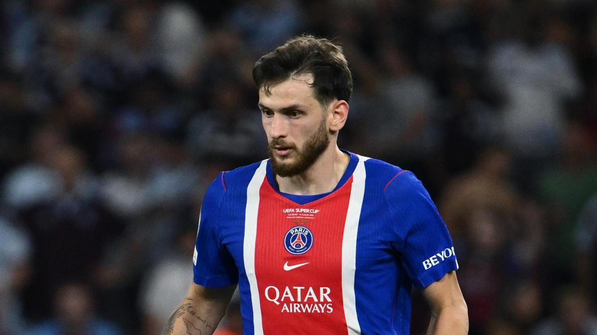 Kvaratskhelia incorona Luis Enrique: "Mi ha trasformato, oggi potrei quasi fare l'allenatore"