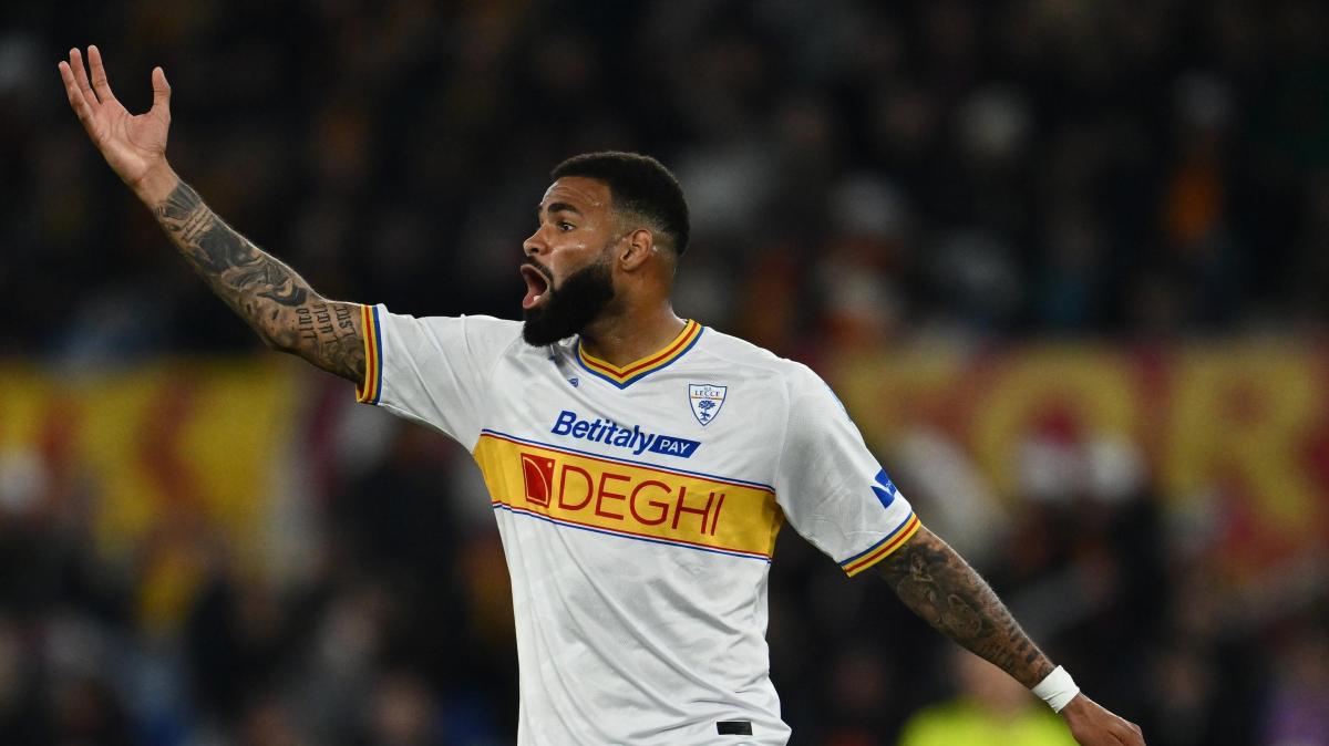 Lecce, Siebert e Ngom volano nelle quotazioni. L'Edicola del Sud: "Nuovi titolari pronti a diventare plusvalenze"