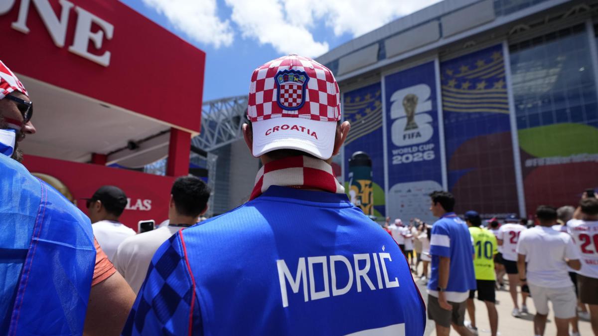 Tifosi senza biglietto a Inghilterra-Croazia, la FIFA nega: "Non c'è alcuna conferma"