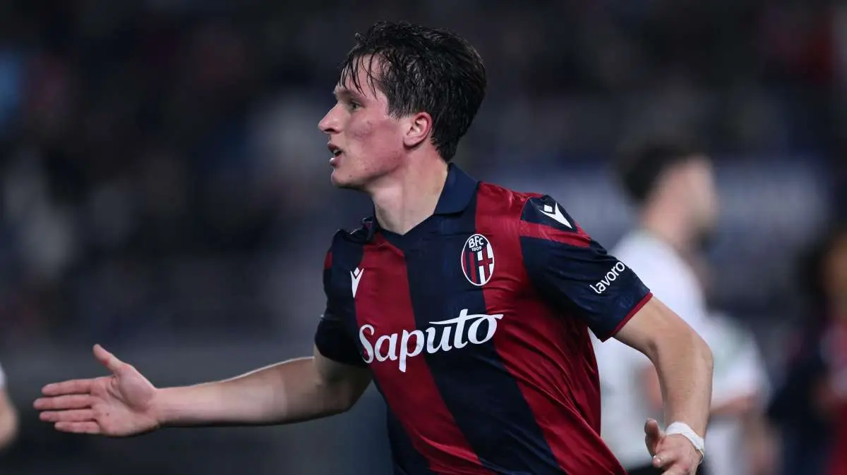 Bologna-Hellas Verona 1-0, la sblocca Fabbian su assist di Orsolini. Proteste gialloblù