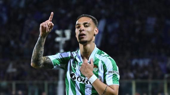 Betis, l'emozione di Antony: "So cosa ho passato, ora sto vivendo un sogno"