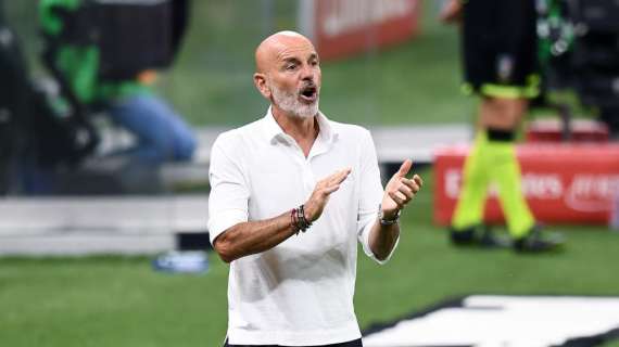 Pioli fissa l'obiettivo del Milan: "Vogliamo scavalcare in classifica Napoli e Roma"