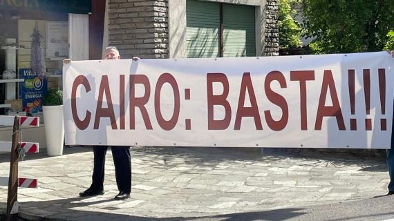 Torino, continua la contestazione. Striscione a Meana: "CAIRO BASTA!!!"