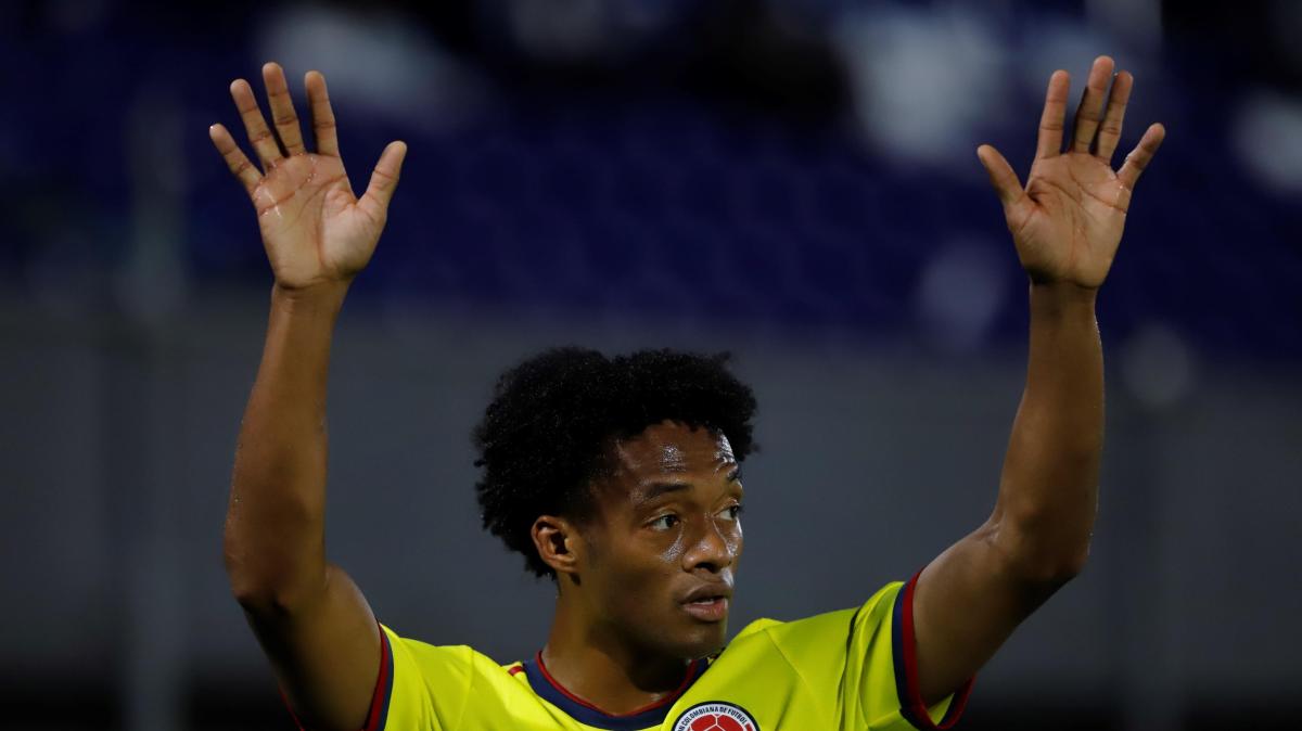 Colombia, il calciatore Cuadrado criticato per il sostegno a De la Espriella