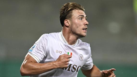 Napoli, Hojlund: "Feeling immediato con Conte, felice di essere in un club incredibile"