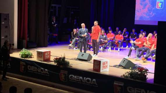 TMW - Genoa, Badelj ricorda Astori: "Un amico che non c'è più". E il pubblico applaude