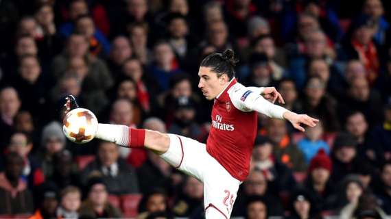 Arsenal, stagione finita per Bellerin: rottura del crociato anteriore