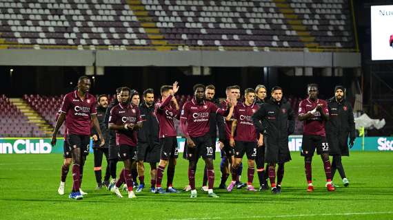 Una carriera in Francia, metà stagione in Turchia e adesso Salerno. Chi è Iron Gomis