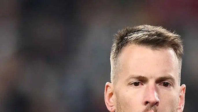 Barcellona, anche Neto tagliato da Xavi: il portiere non convocato per il raduno