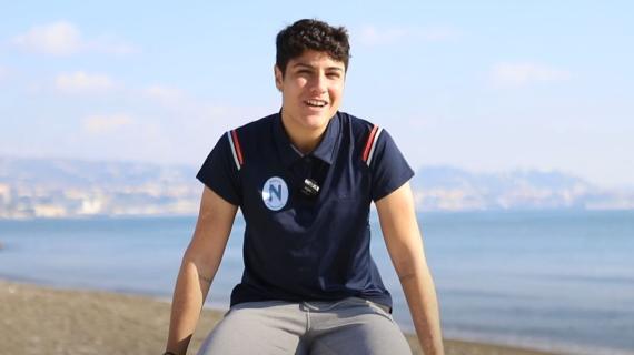 Il Napoli non ammaina la bandiera Paola Di Marino: 17ª stagione in azzurro