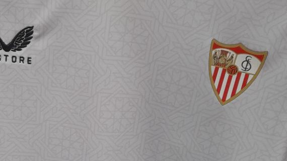 Napoli, attesa per domani la risposta del Siviglia alla nuova offerta per Juanlu Sanchez