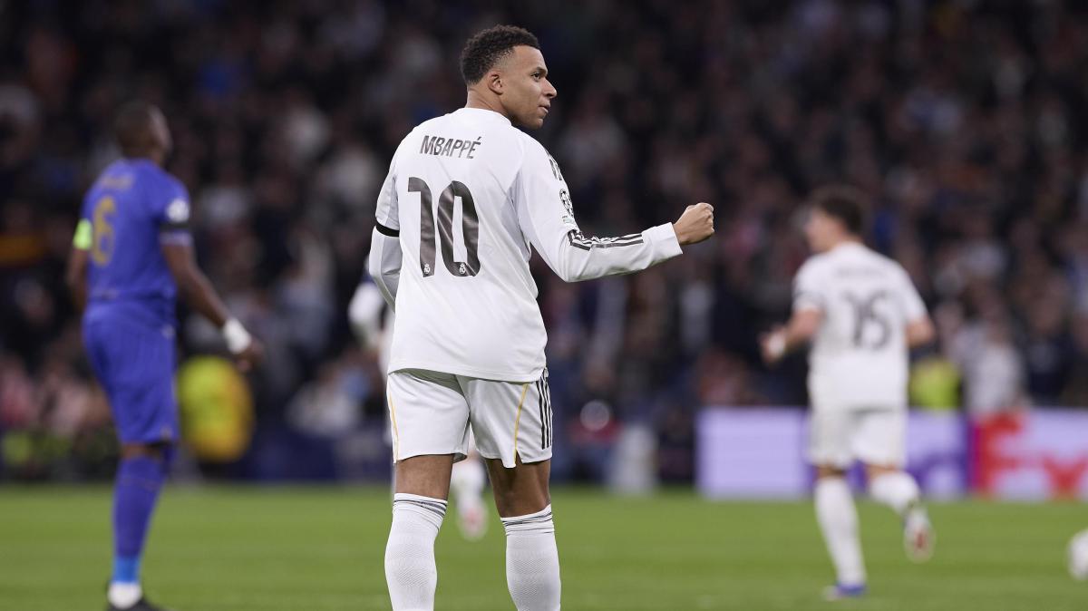 Real Madrid, Mbappé torna al centro sportivo ed elude la domanda sulla sua fuga in Italia