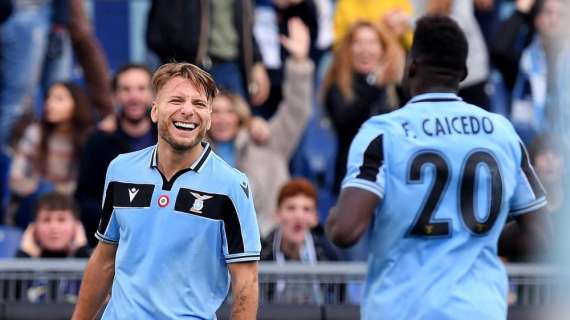 La Lazio dimentica il derby, strapazza 5-1 la SPAL e supera (per ora) l'Inter
