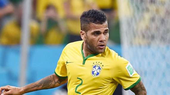 Dani Alves punta sulla Seleção: "In 16 anni di nazionale, mai visto un Brasile così forte"