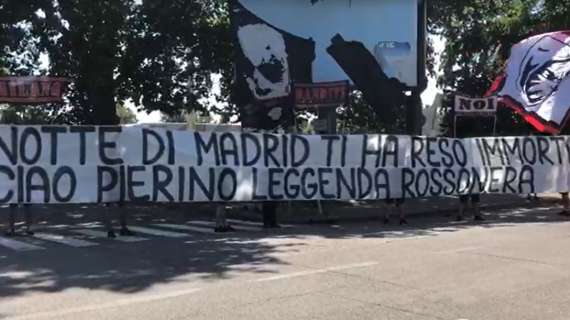 TMW - Milan, la curva ricorda Prati con uno striscione: "La notte di Madrid ti ha reso immortale"