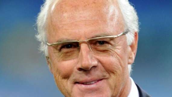 Franz Beckenbauer, il Kaiser che ha vinto tutto. Palloni d'Oro compresi