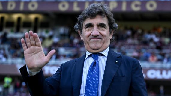 Torino, la contestazione prosegue anche al Giro d'Italia: ieri tantissimi striscioni contro Cairo