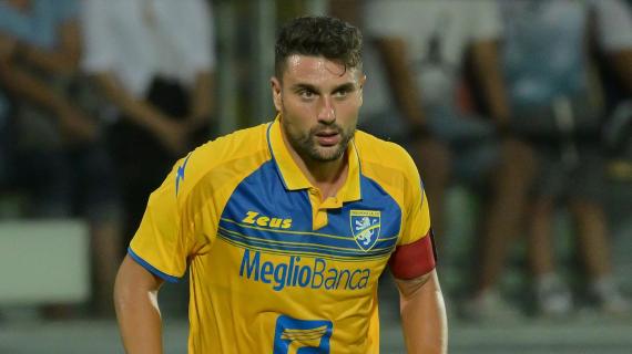 Serie B, Catanzaro e Sudtirol si fermano sull'1-1. Il Frosinone piega l'Avellino