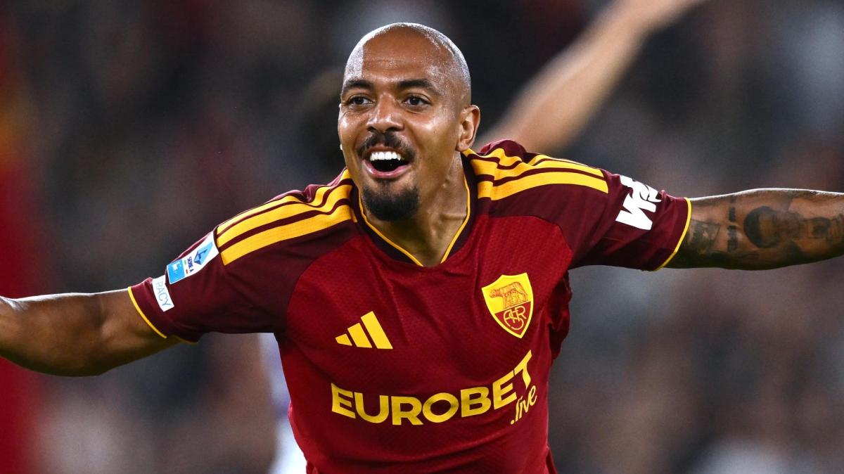 Serata da incorniciare per Malen. L'olandese vince il premio MVP di Roma-Fiorentina