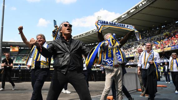 La festa per lo Scudetto del Verona, 40 anni dopo. Di Gennaro: "Qualcosa di unico"