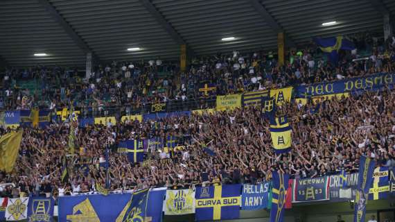 Domenica Hellas Verona-Napoli, niente biglietti ai residenti in Campania
