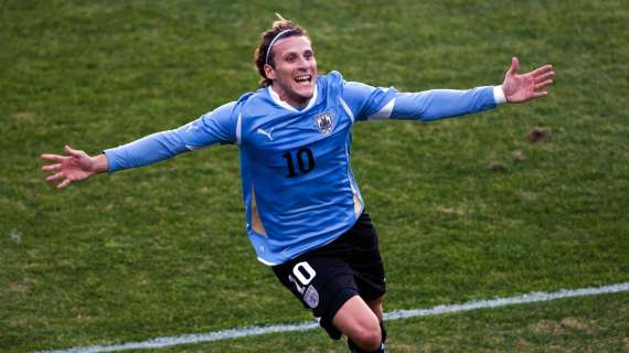 TMW - Forlan: "Juve out dall'Europa non è certo colpa di CR7. Real? Se a Torino non è più felice..."