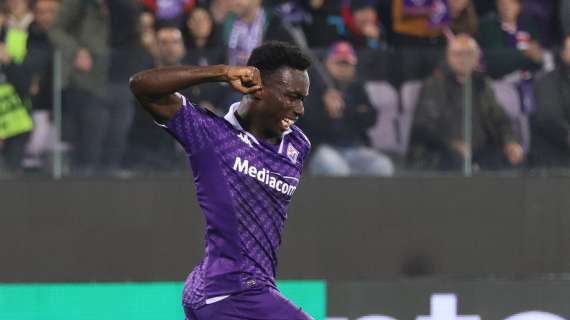 Fiorentina, Kayode: "Dobbiamo servire meglio i nostri attaccanti, è questa la nostra missione"