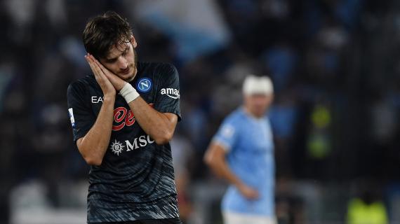 Napoli, falli e raddoppi non fermano Kvara: primo gol (ed altro show) in Champions
