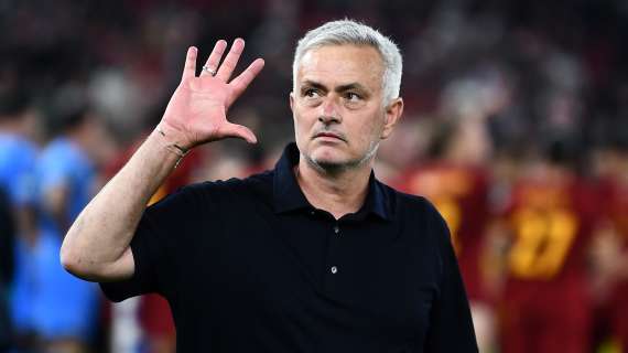 Roma, la telefonata di Mourinho a Dybala: "Vieni qui a vincere. Con te niente è impossibile"