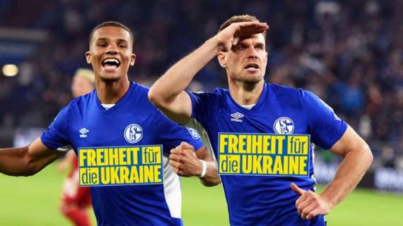 La Bild boicotta la Gazprom e copre lo sponsor con la scritta: "Libertà per l'Ucraina"