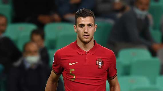 Roma, sempre più forte l'interesse per Dalot: Tiago Pinto pronto ad accelerare
