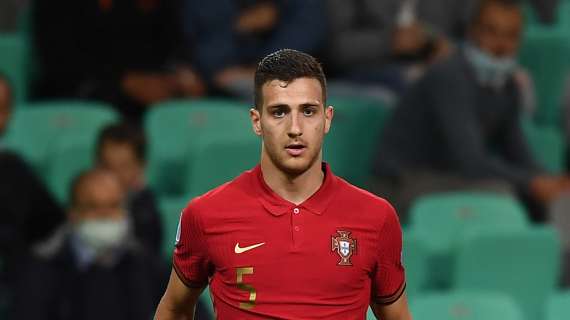 Roma, difficile la conferma di Maitland-Niles a fine stagione. Torna di moda Dalot