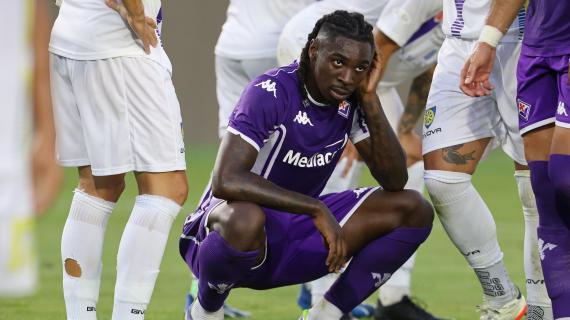 Fiorentina sopra di due gol e sotto di un uomo all'intervallo col Polissya: espulso Kean