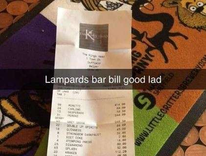 Derby, si brinda alla finale: Lampard paga 3mila euro in alcolici