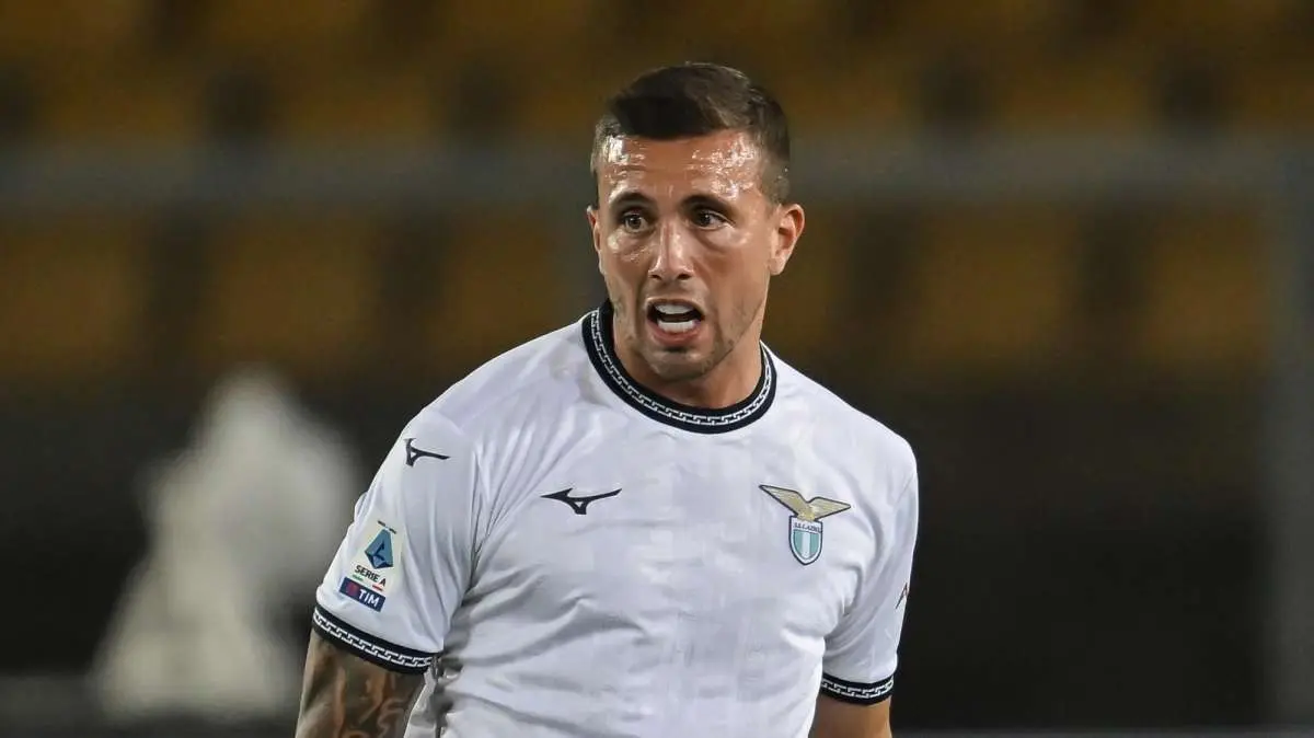 Ag.Pellegrini: "Passato alla Juve non felicissimo, era incompreso. Non vuole lasciare la Lazio"