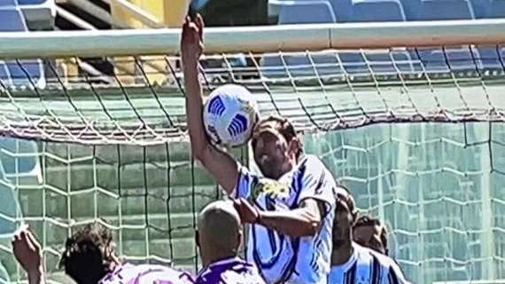 Rabiot col braccio, Vlahovic col cucchiaio: Fiorentina avanti dal dischetto, 1-0 sulla Juve