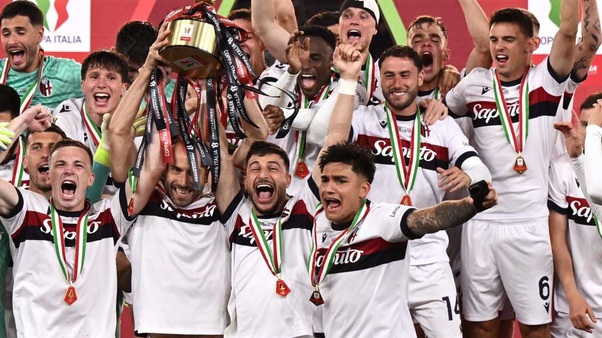 Bologna vi ha fatti grandi: primo trofeo sia del Sartori dirigente che dell'Italiano allenatore