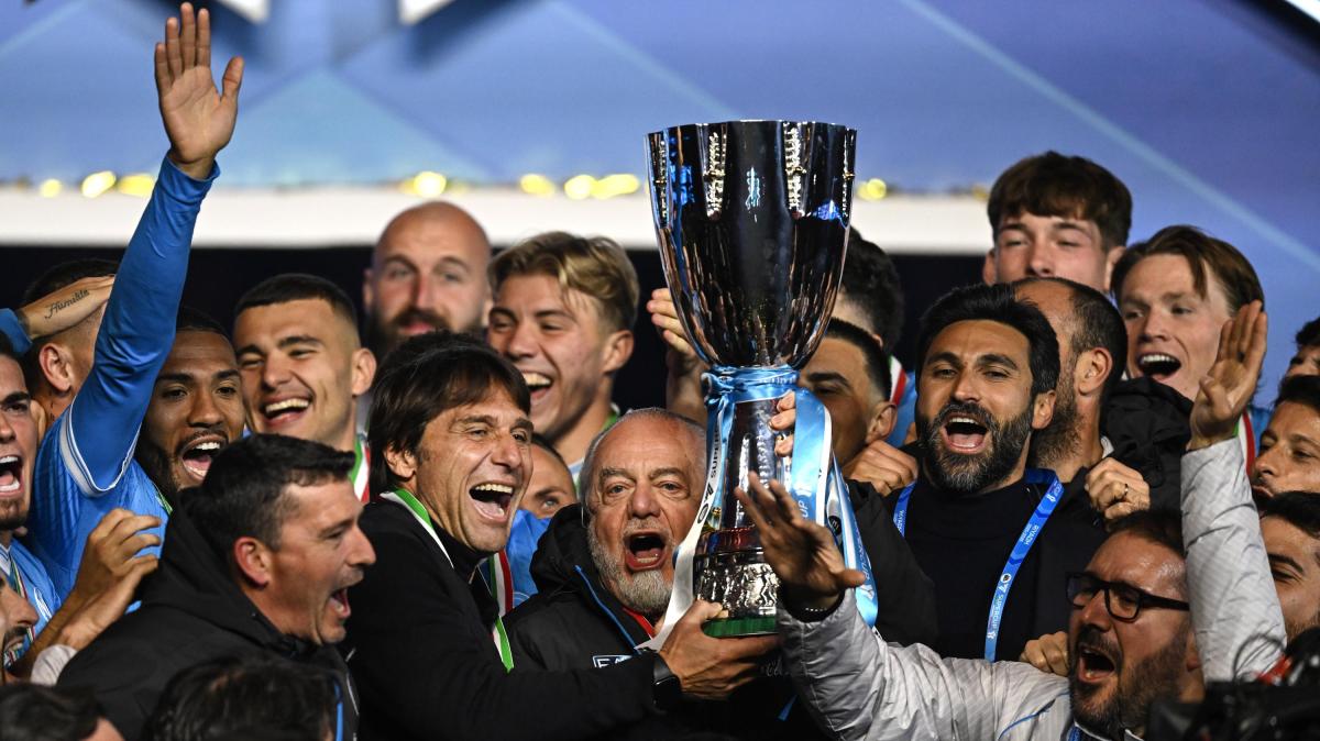 "Il regno di Napoli". L'apertura di Cronache di Napoli dopo il successo azzurro in Supercoppa 
