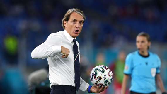 Italia, è vigilia. La Gazzetta dello Sport: "Mancini preoccupato dal Covid e infastidito"