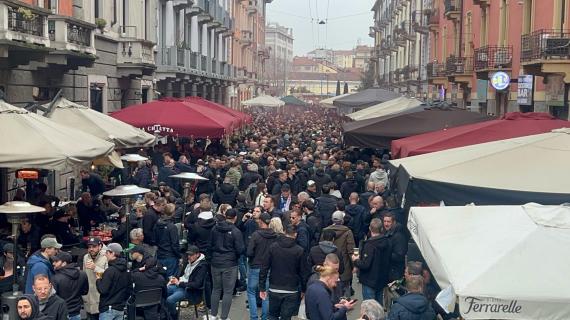 Invasione orange: i 4600 tifosi del Feyenoord ai Navigli in attesa del match con l'Inter