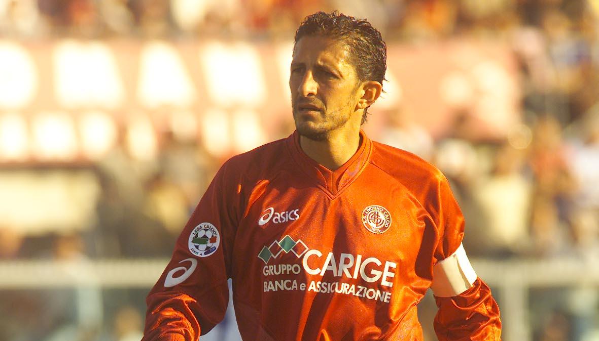 Livorno si stringe nel ricordo di Igor Protti: l'ultimo saluto al Picchi. Ora Rimini, poi Bari