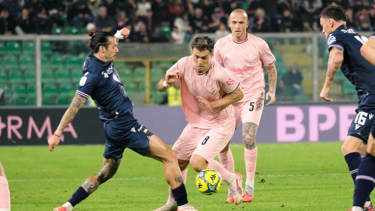 La Samp in crescita lotta ma non punge. Il Secolo XIX: "Il Palermo barricato nel fortino vince 1-0"