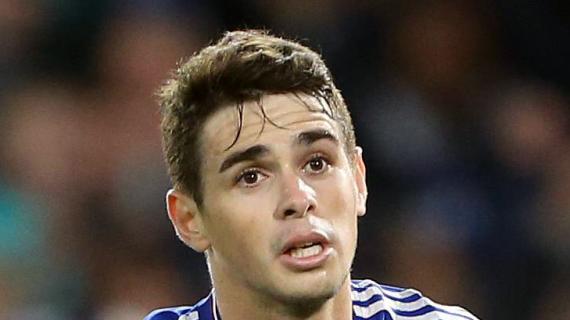 Oscar, che spavento: contrasto aereo violento, l'ex Chelsea finisce in ospedale