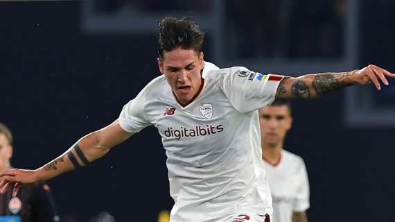 Roma-Cremonese, paura per Zaniolo. Il trequartista è costretto a uscire dal campo