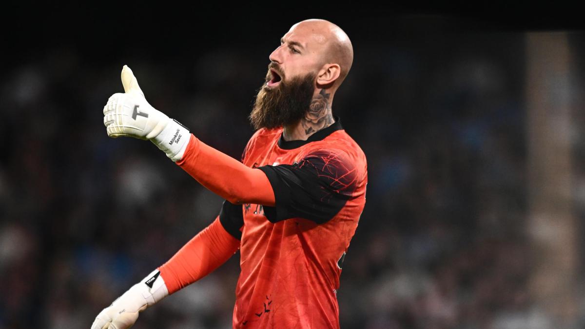 "Vince la Juve di Spalletti. Il portiere salva il Napoli", il titolo in taglio alto de La Repubblica