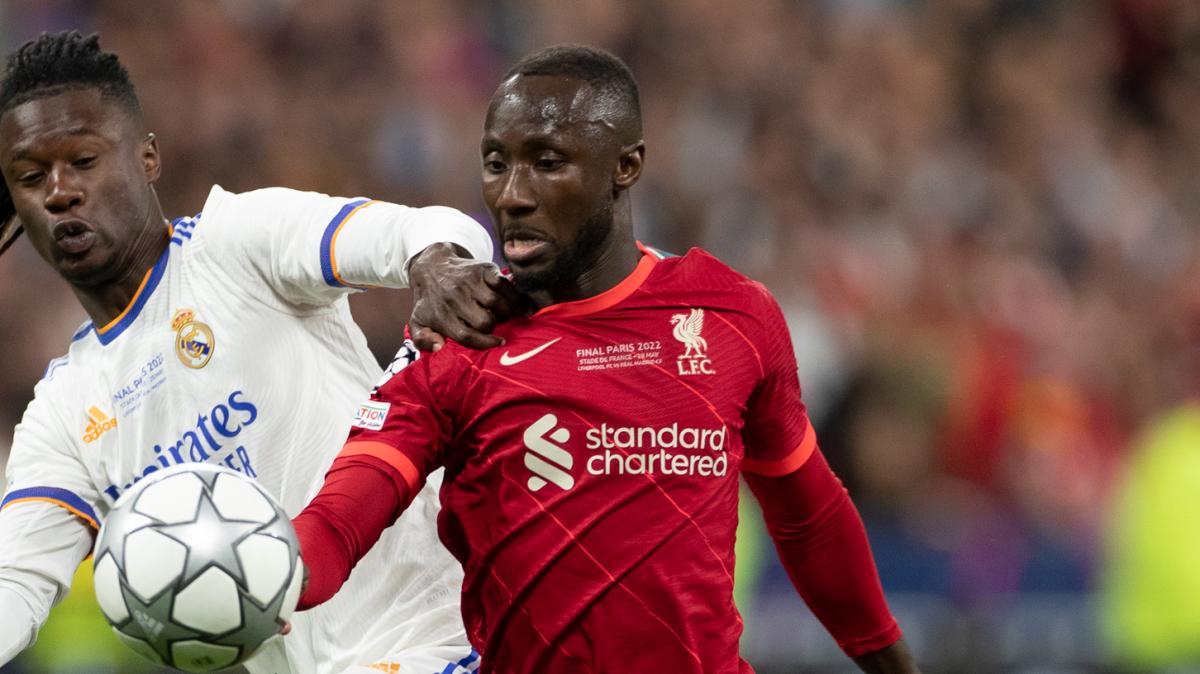 Naby Keita: "Sarebbe stato bello giocare nel Milan. Van Dijk? Farebbe molto bene"