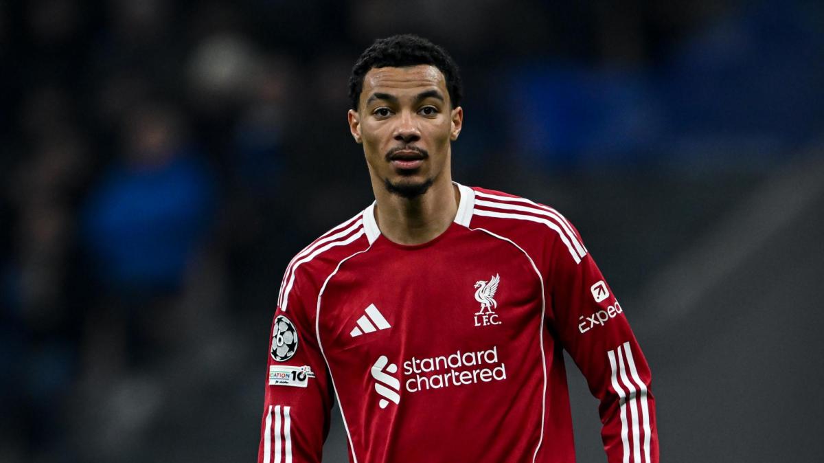 Liverpool in ansia, si fa male anche Hugo Ekitike. Slot inserisce Jones e non Chiesa