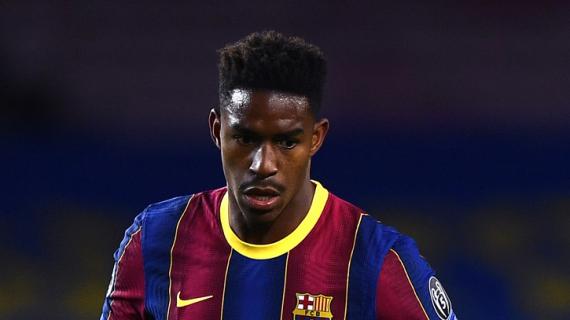 Junior Firpo lascia il Leeds dopo 4 anni: l'ex Barcellona ora è libero e sul mercato